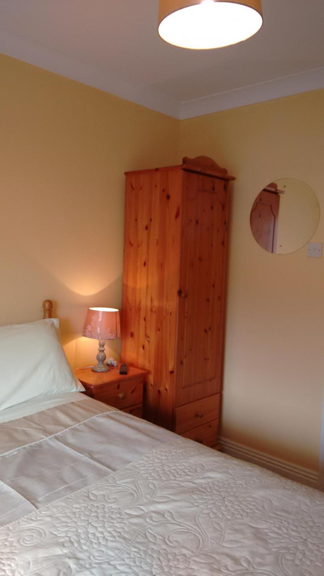 Corrib View Guesthouse H91Rr72 Galway Szoba fotó